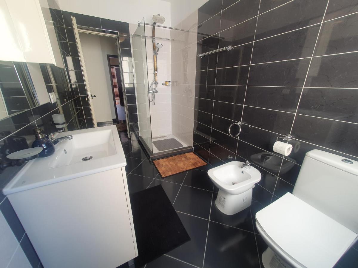 Apartment In The Heart Of Tirana , Bllok Eksteriør bilde