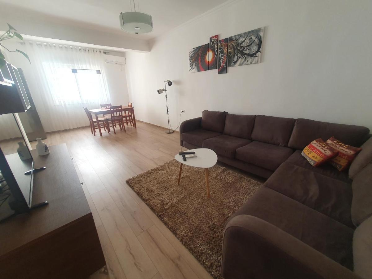 Apartment In The Heart Of Tirana , Bllok Eksteriør bilde